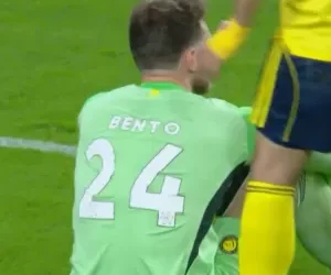 Goleiro de pré-lista da seleção falha e adia título de time de CR7;