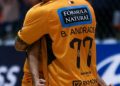 Magnus goleia, garante classificação e segue invicto na Libertadores
