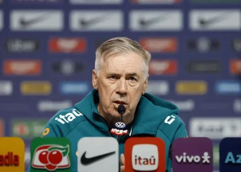 Ancelotti define seleção para jogo com Panamá e garante Neymar na Copa