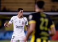 Corinthians empata com o Peñarol e garante 1º lugar do grupo na Libertadores