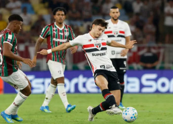 São Paulo perde do Fluminense no Maracanã
