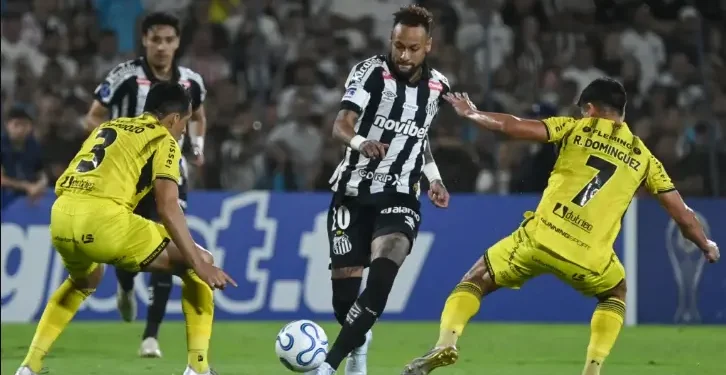 Santos cede empate ao Recoleta e se complica na Sul-Americana