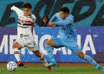São Paulo empata com O’Higgins e segue na liderança do grupo na Sul-Americana