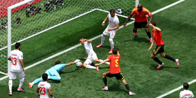 Defesa do Irã brilha e segura 0 a 0 contra a Bélgica em Los Angeles