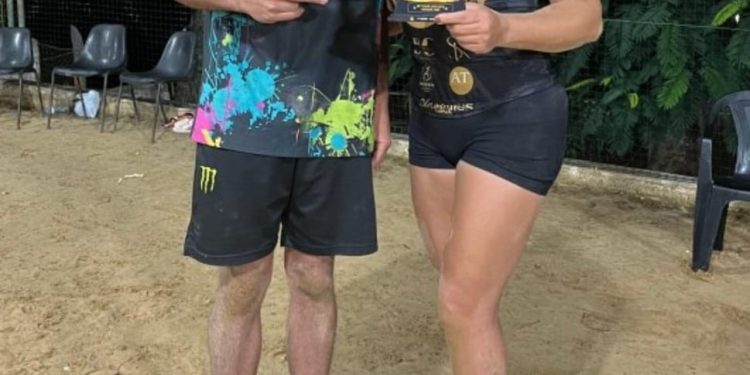 AVARÉ CONQUISTA OURO E *PRATA NO VÔLEI DE AREIA EM PIRAJU*