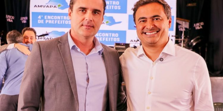 Municípios da AMVAPA serão beneficiados com rolos compactadores viabilizados por emenda do  deputado federal Maurício Neves