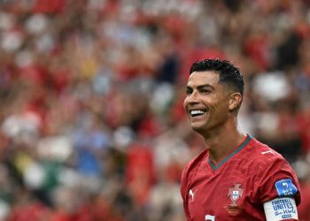 Cristiano Ronaldo brilha, e Portugal goleia o Uzbequistão na Copa do Mundo