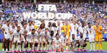 Inglaterra leva 3ª lugar e Mbappé vira maior artilheiro das Copas