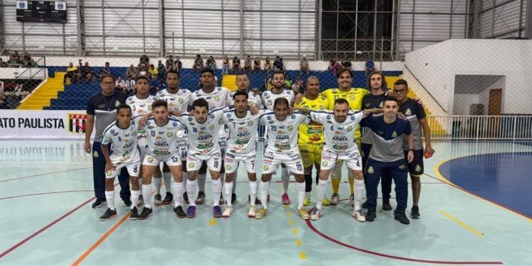 Botucatu Futsal enfrenta o Magnus em Sorocaba em busca da primeira vitória fora de casa