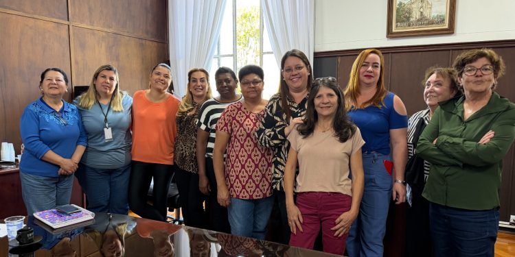 *SEMADS* *Conselheiras Tutelares discutem implantação do SIPIA em reunião*