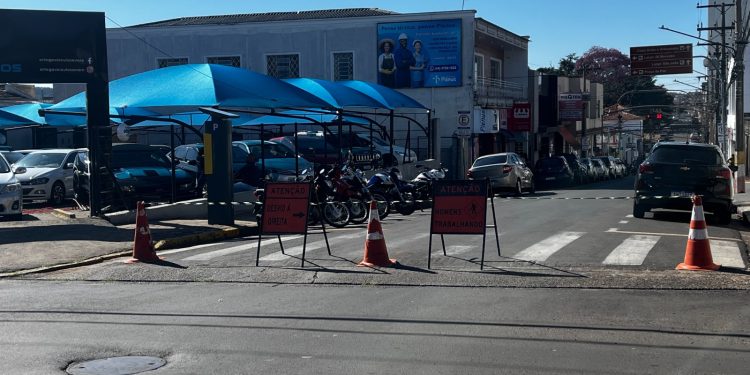 *UTILIDADE PÚBLICA*  *Obra contra enchentes terá  nova interdição em cruzamentos de Avaré