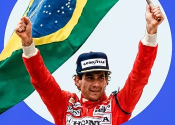 Ayrton Senna é reconhecido oficialmente como Herói da Pátria