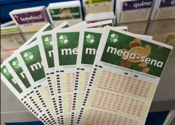 Ninguém acerta e prêmio da Mega-Sena vai a R$ 35 milhões