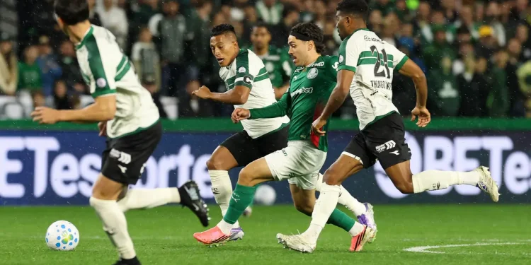 Palmeiras vence o Coritiba fora de casa pelo Brasileirão