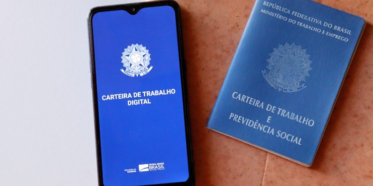 *EMPREGO* *Posto de Atendimento ao Trabalhador divulga vagas de emprego*