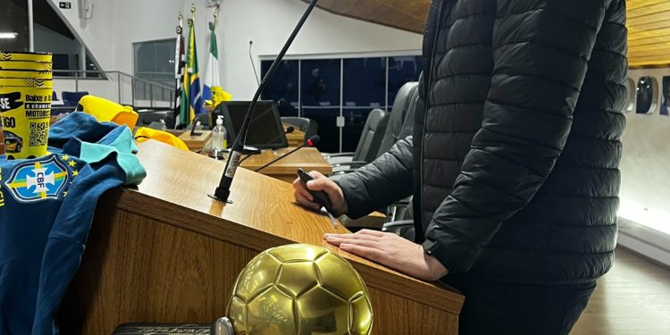 EVENTO *Semana da Juventude começa com homenagem e palestra inspiradora; programação segue até sexta, 14*