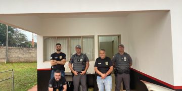 Polícia Civil resgata cão vítima de maus-tratos e captura procurado em Arandu