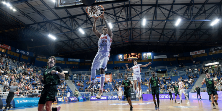 Franca vence clássico contra o Bauru na estreia do Paulista Masculino