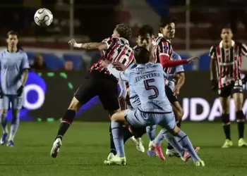 São Paulo segura empate com o Bolívar em La Paz