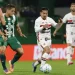 São Paulo perde da Chapecoense e chega a 10 jogos sem vencer no Brasileirão
