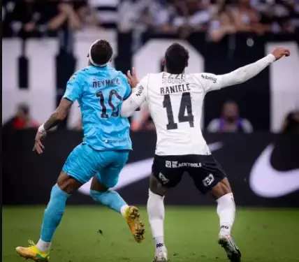 Santos bate o Corinthians e vence primeiro clássico no ano