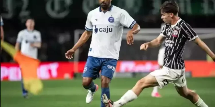 Corinthians perde do Coritiba fora de casa pelo Brasileiro