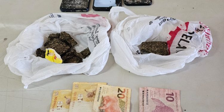 Operação Asfixia prende dois homens por tráfico de drogas em Águas de Santa Bárbara