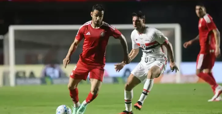São Paulo vence o Internacional no Morumbis