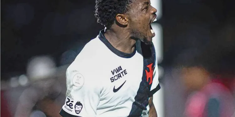 Vasco e Palmeiras avançam e se enfrentam na semi da Copa do Brasil