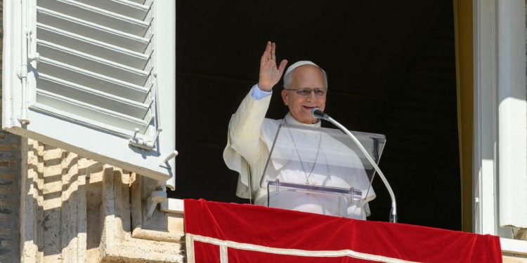 Papa já está internado para retirada de nódulo no pulmão