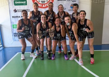 ESPORTE *Avaré é campeã em torneio de basquete realizado em Paraguaçu Paulista*