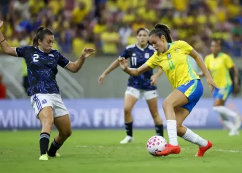 Empate com Argentina conclui período de testes na seleção feminina