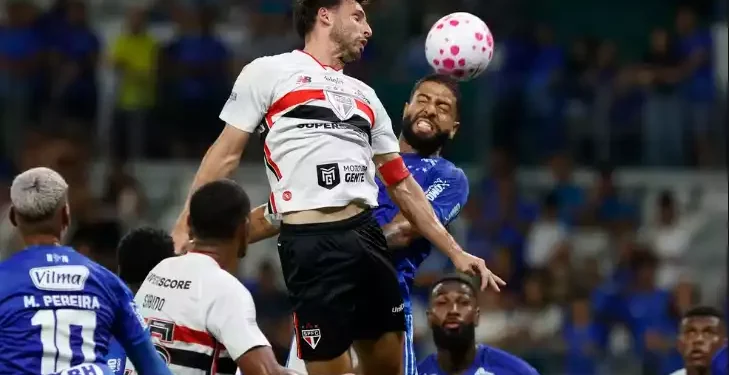 São Paulo perde do Cruzeiro no Mineirão