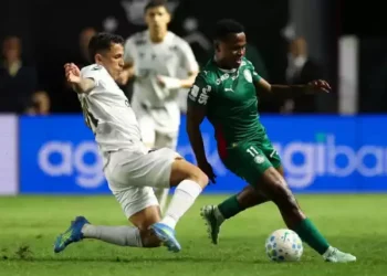 Santos e Palmeiras empatam na Vila Belmiro
